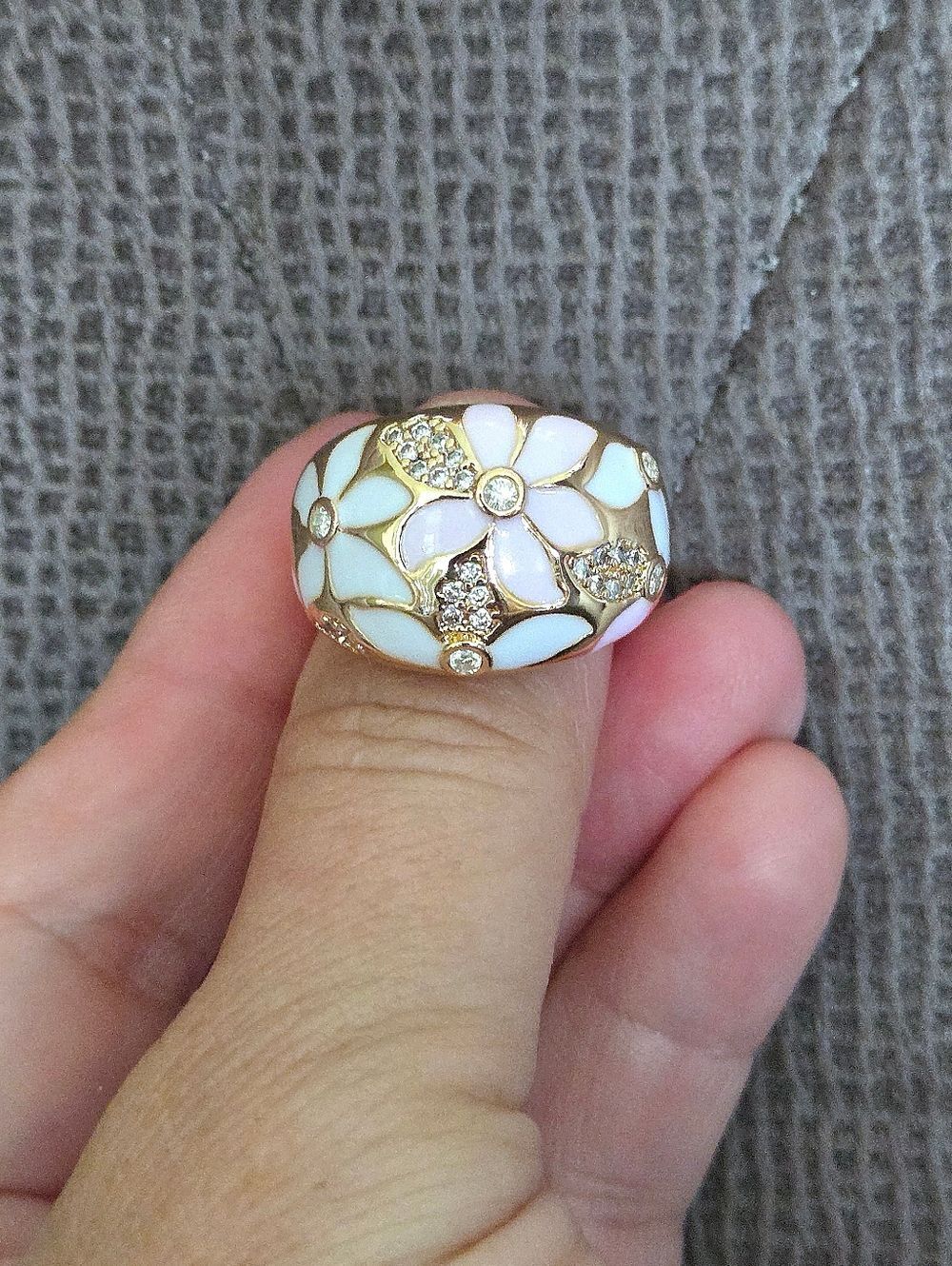 ✨️HP 2X✨️ Piper K Floral💐 Enamel Dome Ring💍 with Cubic Zirconias💎 - NWOT - Picture 2 of 15